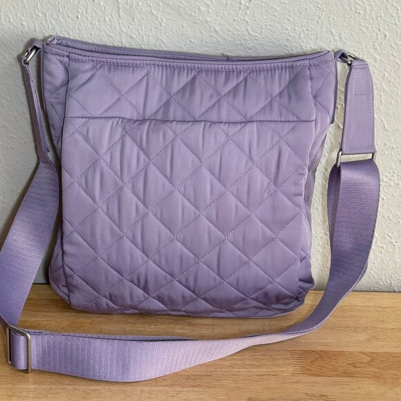 Vera Bradlley Triple Zip Hipster in Performance Twill Lavender Sky - Picture 2 of 11